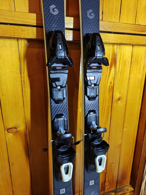 LYŽE HEAD SHAPE SX BLACK EDITION 170CM